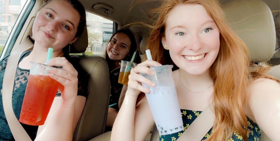 Bearing the summer heat, seniors Bayleigh Koch, Lauren Eurich and McKenzie Gunsolly travel to Thirst Tea Cafe located within Omahas Midtown Crossing and 76th and Dodge st.