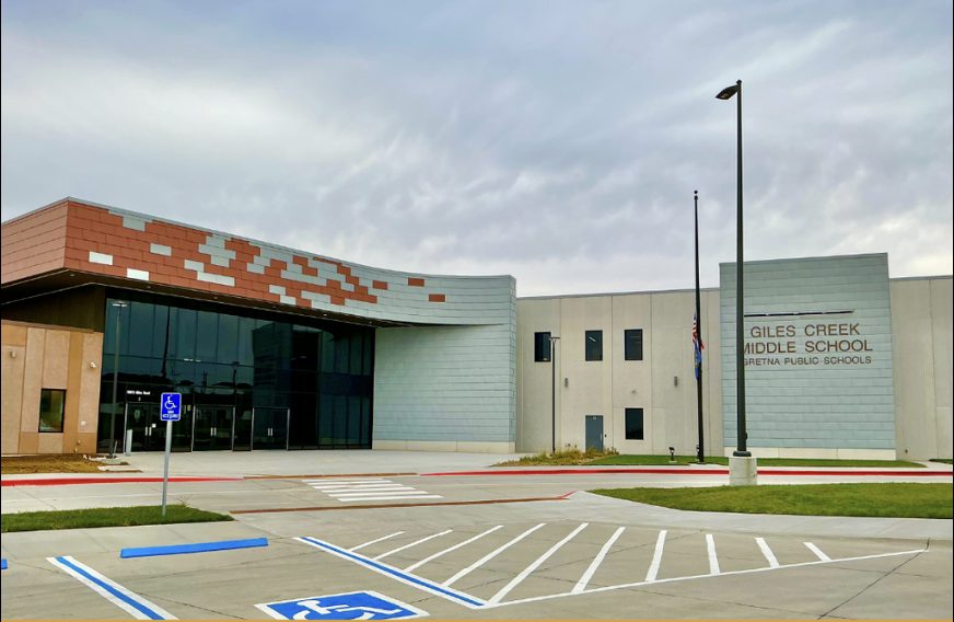 Giles Creek Middle School opened this past school year, just in time for the 2025-2026 school year. Even though it is a brand new school, it is already filling up with new students. "We have about 400 students and 42 teachers, with five who split time between buildings. We also have about 20 classified staff members in the building," head principal of Giles Creek, Ron Gross, said.